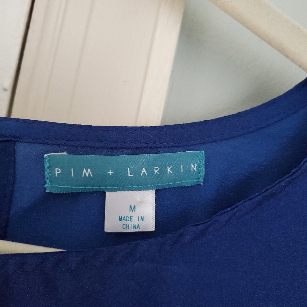 Top - Picture 4 of 4